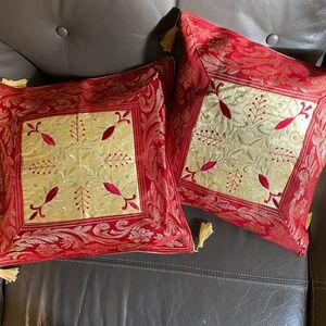 Turkish Pillow Covers with Pillows lot of 2